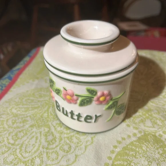 Classic ceramic Butter Bell, raised painted wording BUTTER in French & English - Picture 8 of 12